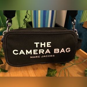 Authentic Marc Jacob’s the Camera crossbody bag